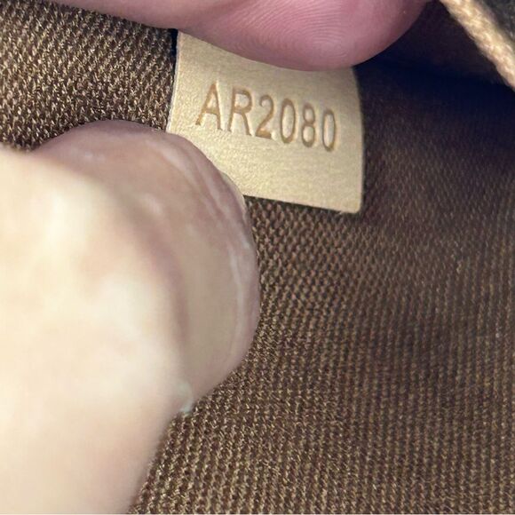 LOUIS VUITTON Mini Pochette Brown Monogram Coated Canvas Bag Purse Wristlet - Picture 5 of 12